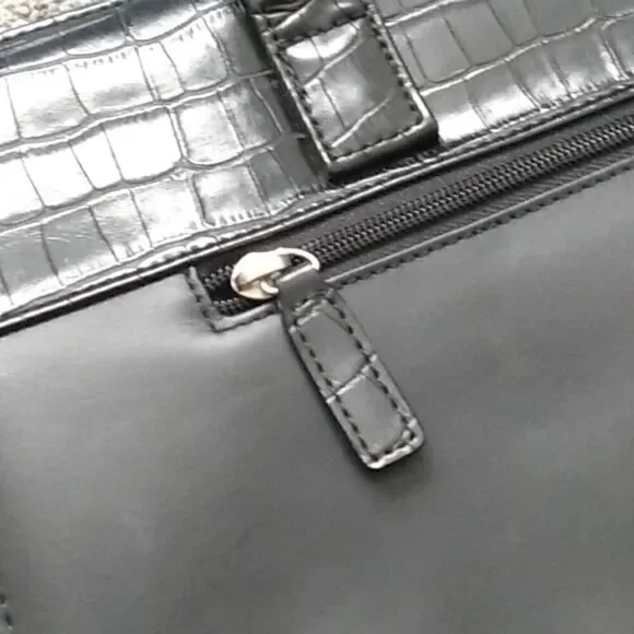 EUC BUXTON Black Leather Briefcase/Computer Bag w/Silver Hardware 13x16 in. - Picture 3 of 11